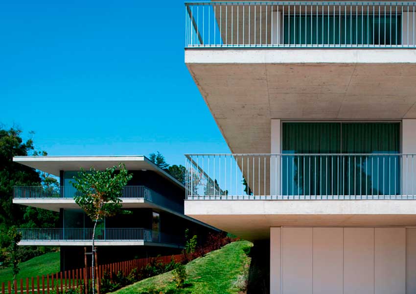 ATELIER CENTRAL ARQUITECTOS, Paço d'Arcos houses, José Martinez Silva, Lisbon, Portugal, Architecture, Concrete