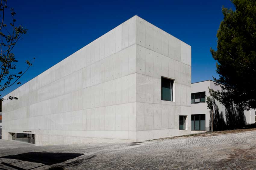 ATELIER CENTRAL ARQUITECTOS, Vergilio Ferreira school, José Martinez Silva, Lisbon, Portugal, Architecture, Concrete