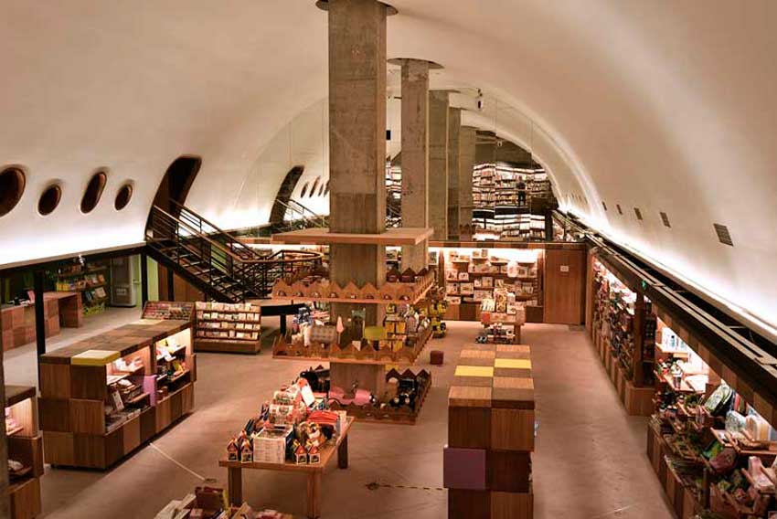 Chu Chih-Kang, Fangsuo Bookstore, Chengdu, Sichuan Province, China, Architecture