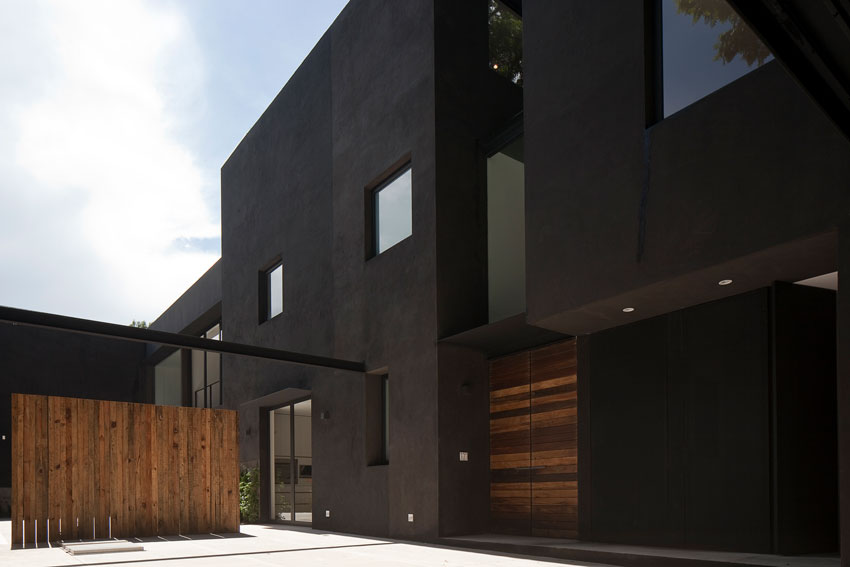 DCPP Arquitectos, House Cerrada Reforma 108, retirement, black, wood, Mexico, design, architecture, arquitetura, house, home, interiors, luxury, real estate