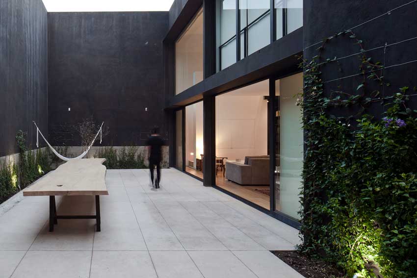 DCPP Arquitectos, House Cerrada Reforma 108, retirement, black, wood, Mexico, design, architecture, arquitetura, house, home, interiors, luxury, real estate