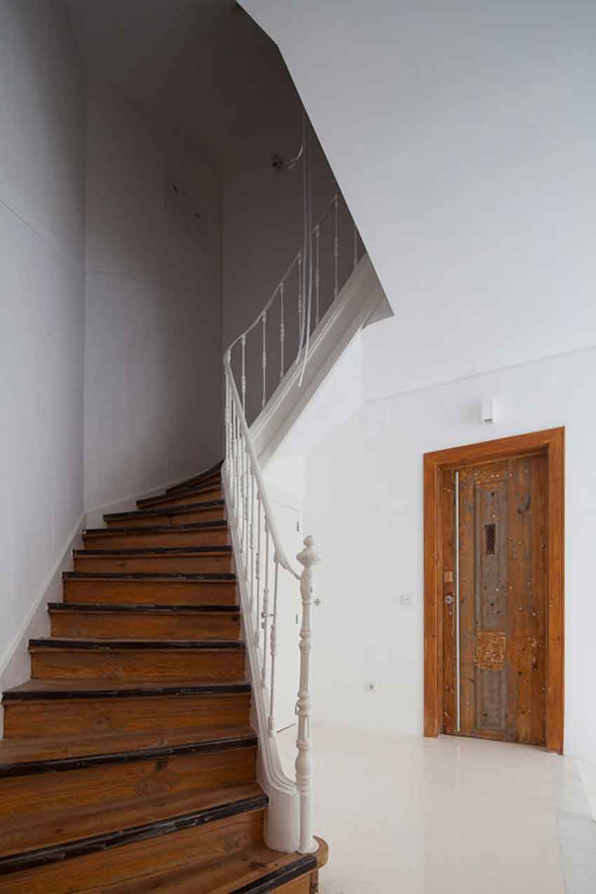 Calçada do Lavra building, Lisbon, Portugal, Architecture, Jorge Mealha, Living, white