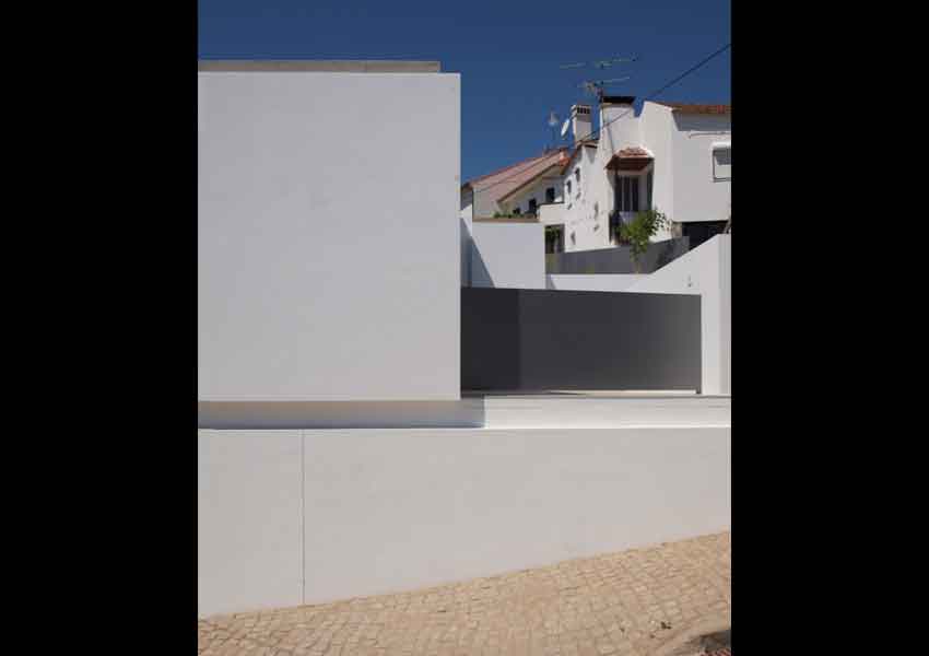 Satão house, house, Lisbon, Portugal, Architecture, Jorge Mealha, Living, white, Concrete