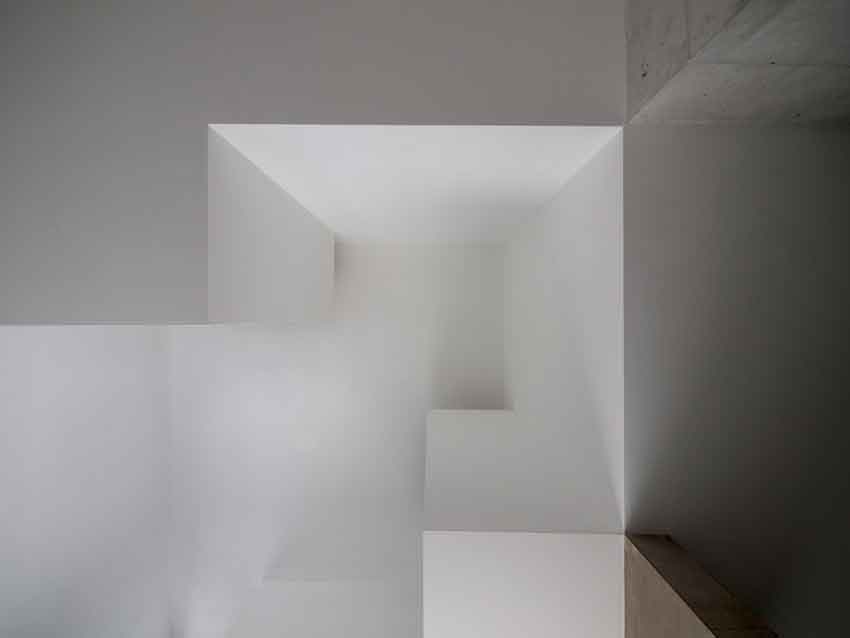 Satão house, house, Lisbon, Portugal, Architecture, Jorge Mealha, Living, white, Concrete