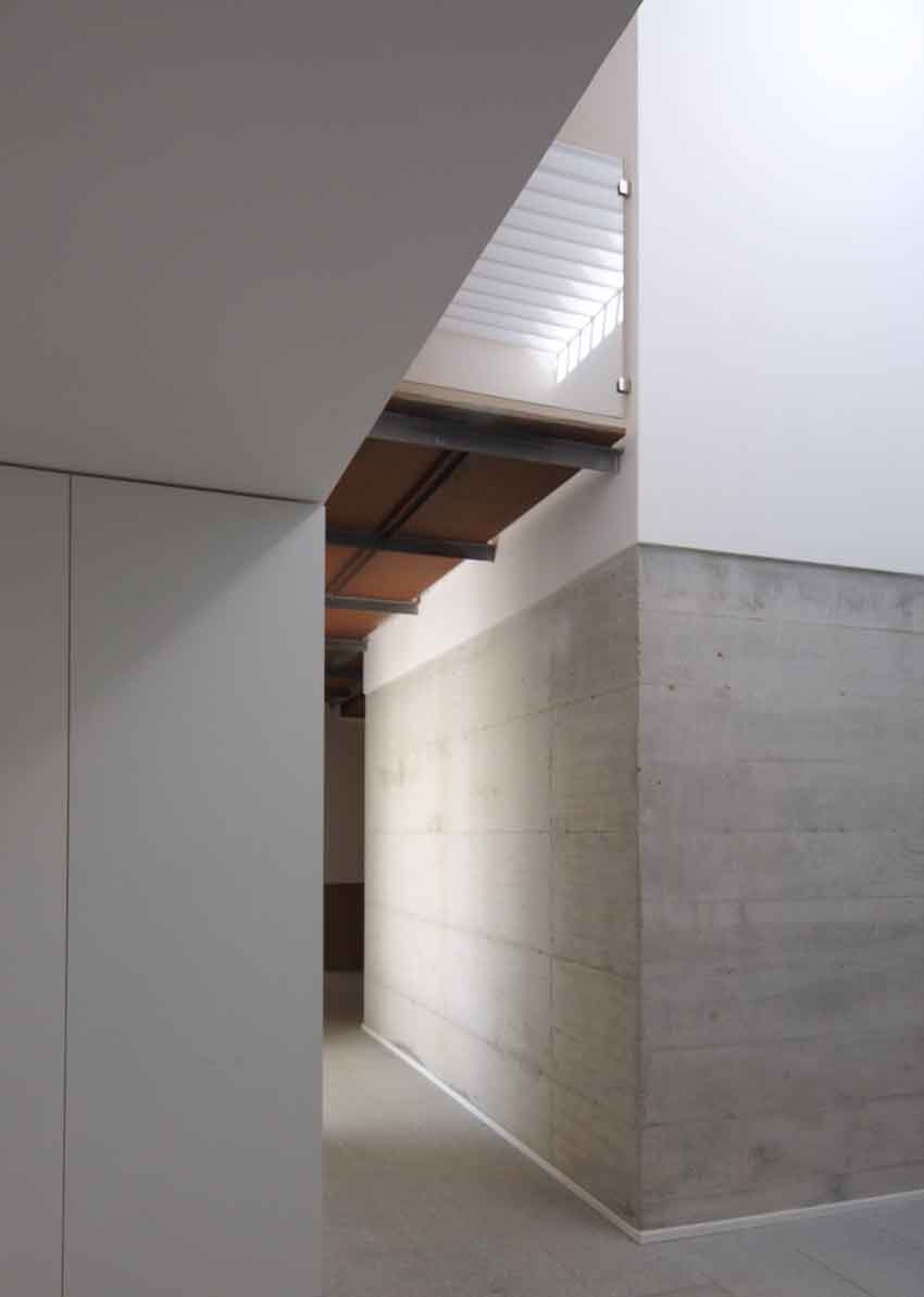 Satão house, house, Lisbon, Portugal, Architecture, Jorge Mealha, Living, white, Concrete